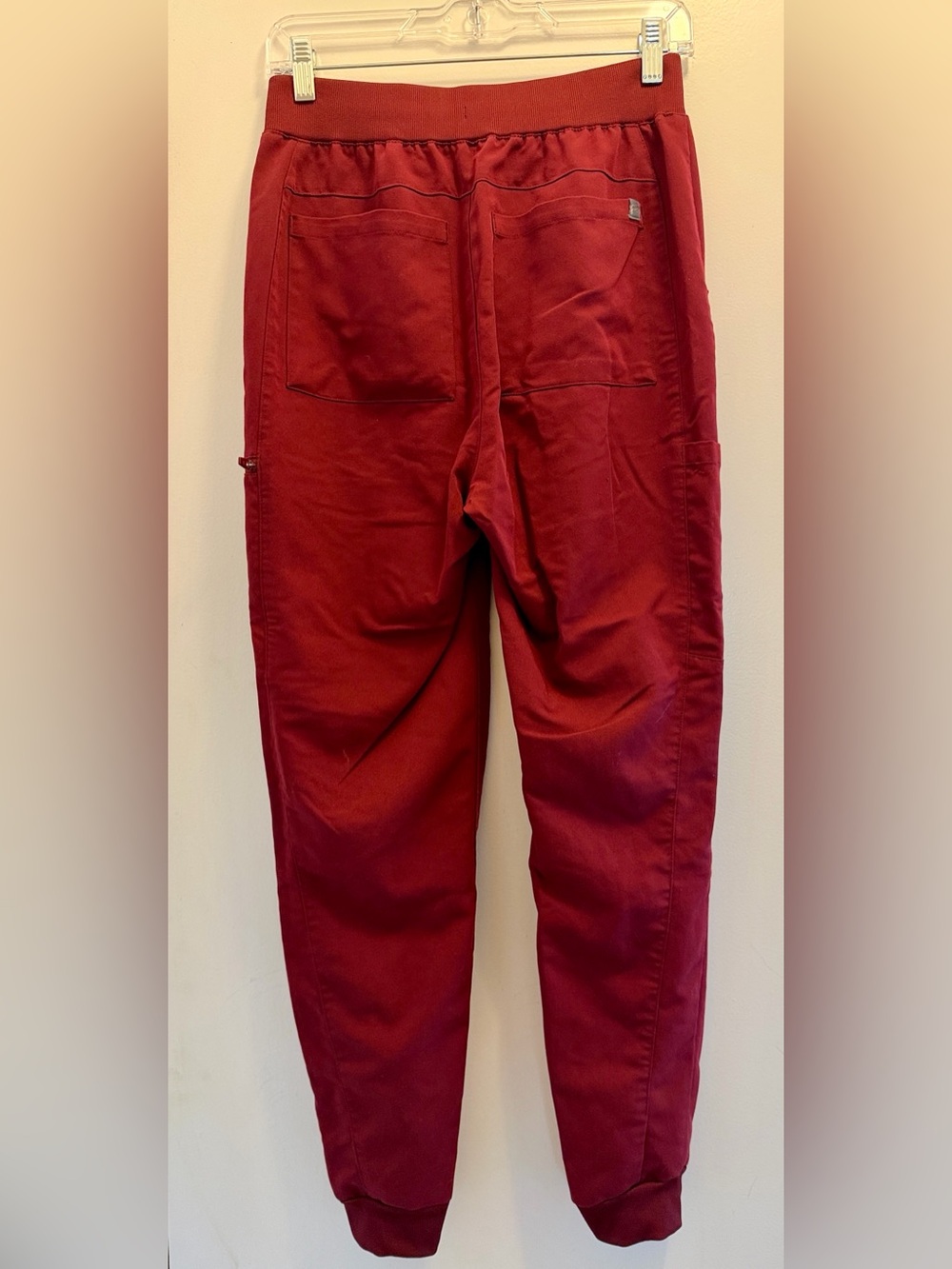 Fabletics Women's Maroon High-Rise Jogger Scrub Pant
